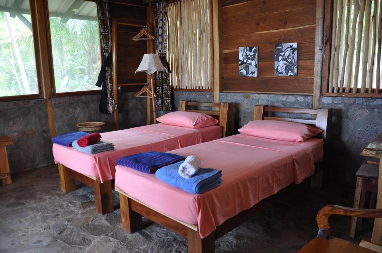 Villa Mucumbli à Ponta Figo Extérieur photo