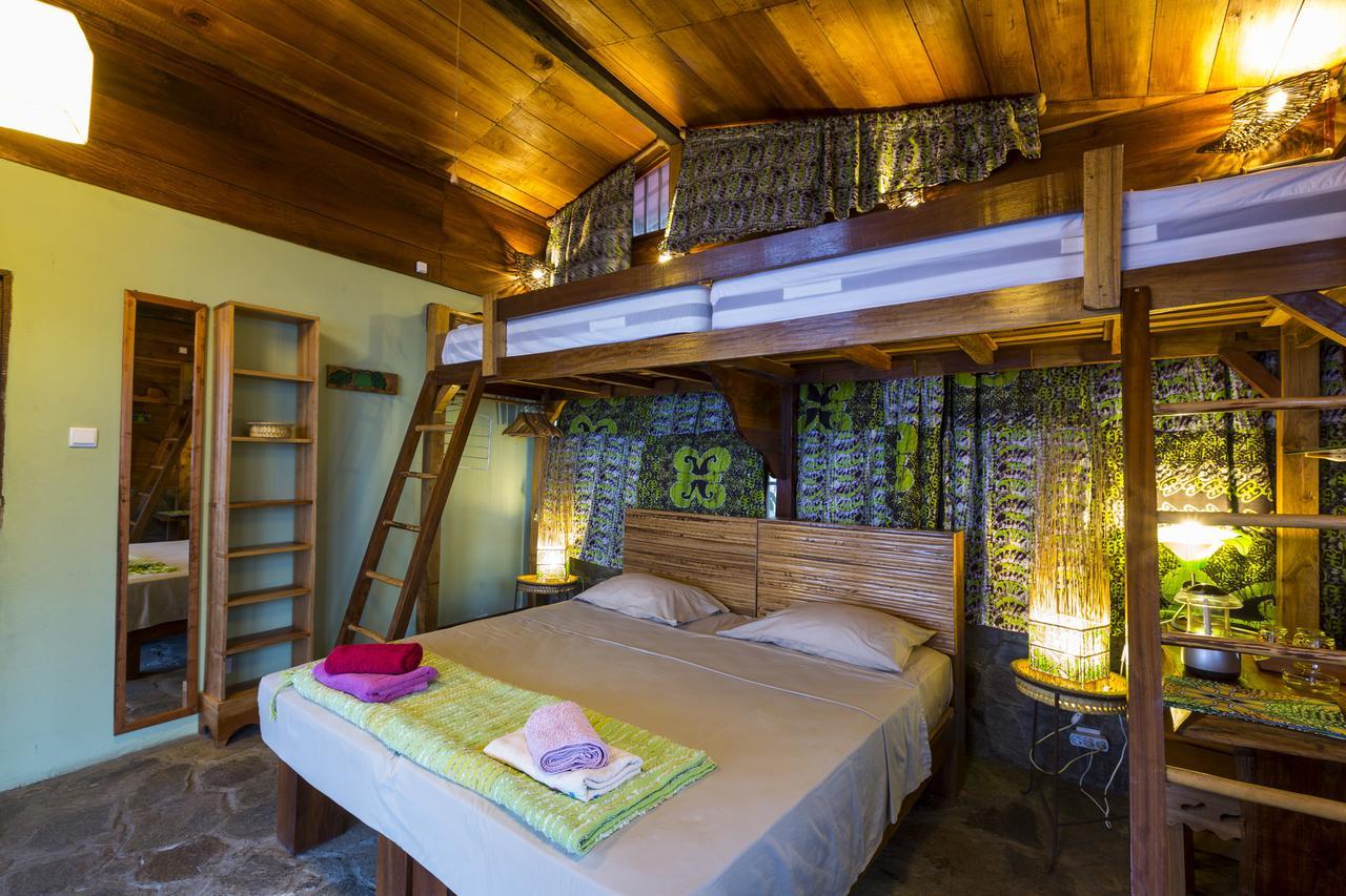 Villa Mucumbli à Ponta Figo Extérieur photo